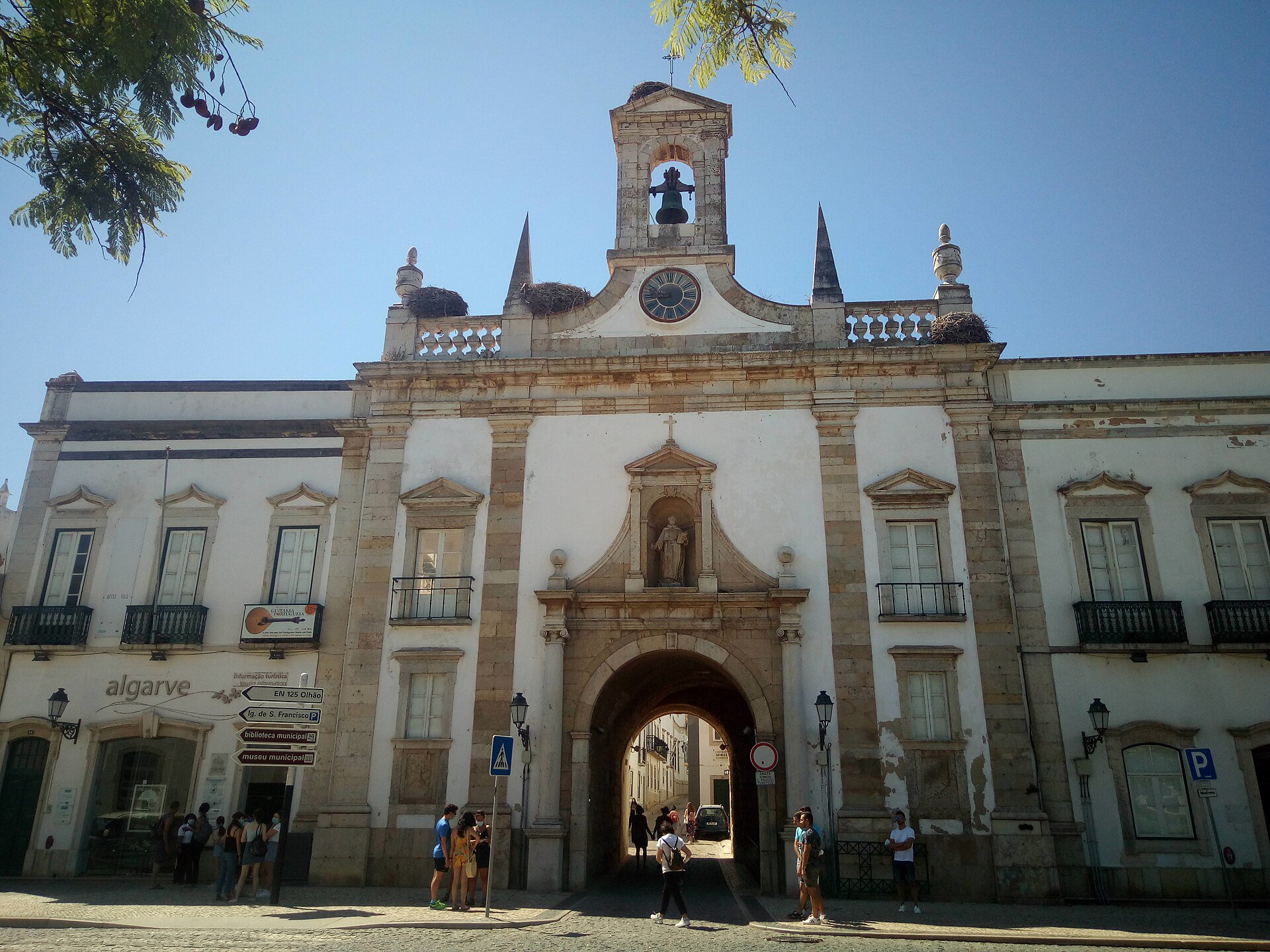 Arco da Vila – Historisches Stadttor zur Altstadt von Faro.