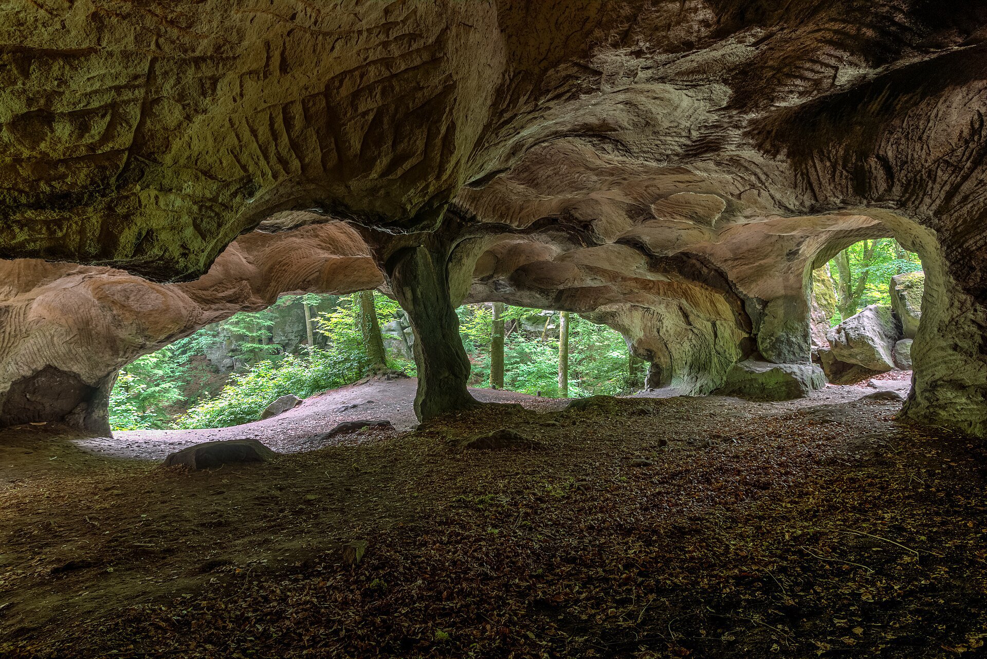 Berdorf – Kletter- und Wanderdorf mitten im Mullerthal.