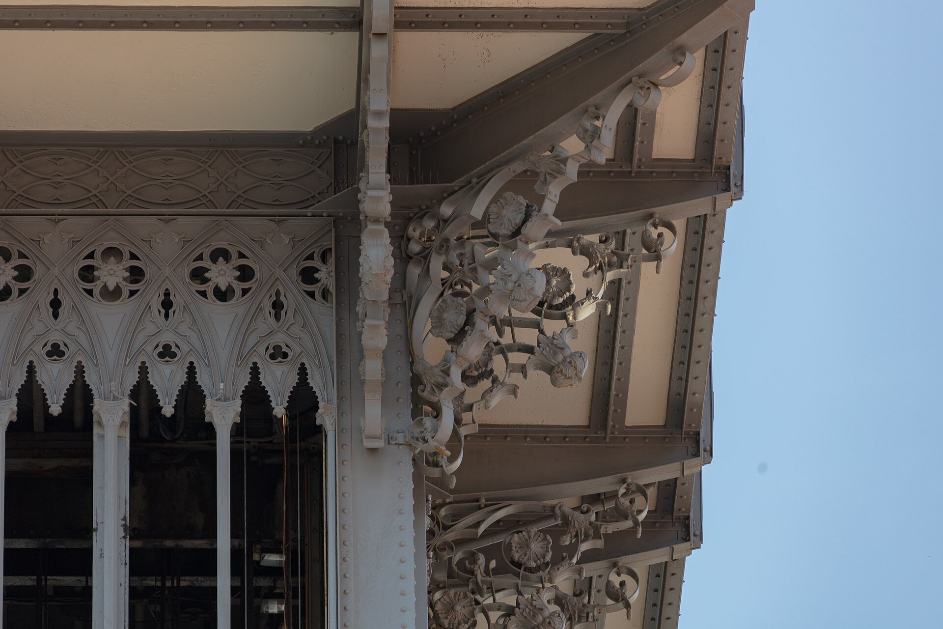 Elevador de Santa Justa – Historischer Aufzug im Herzen der Baixa.