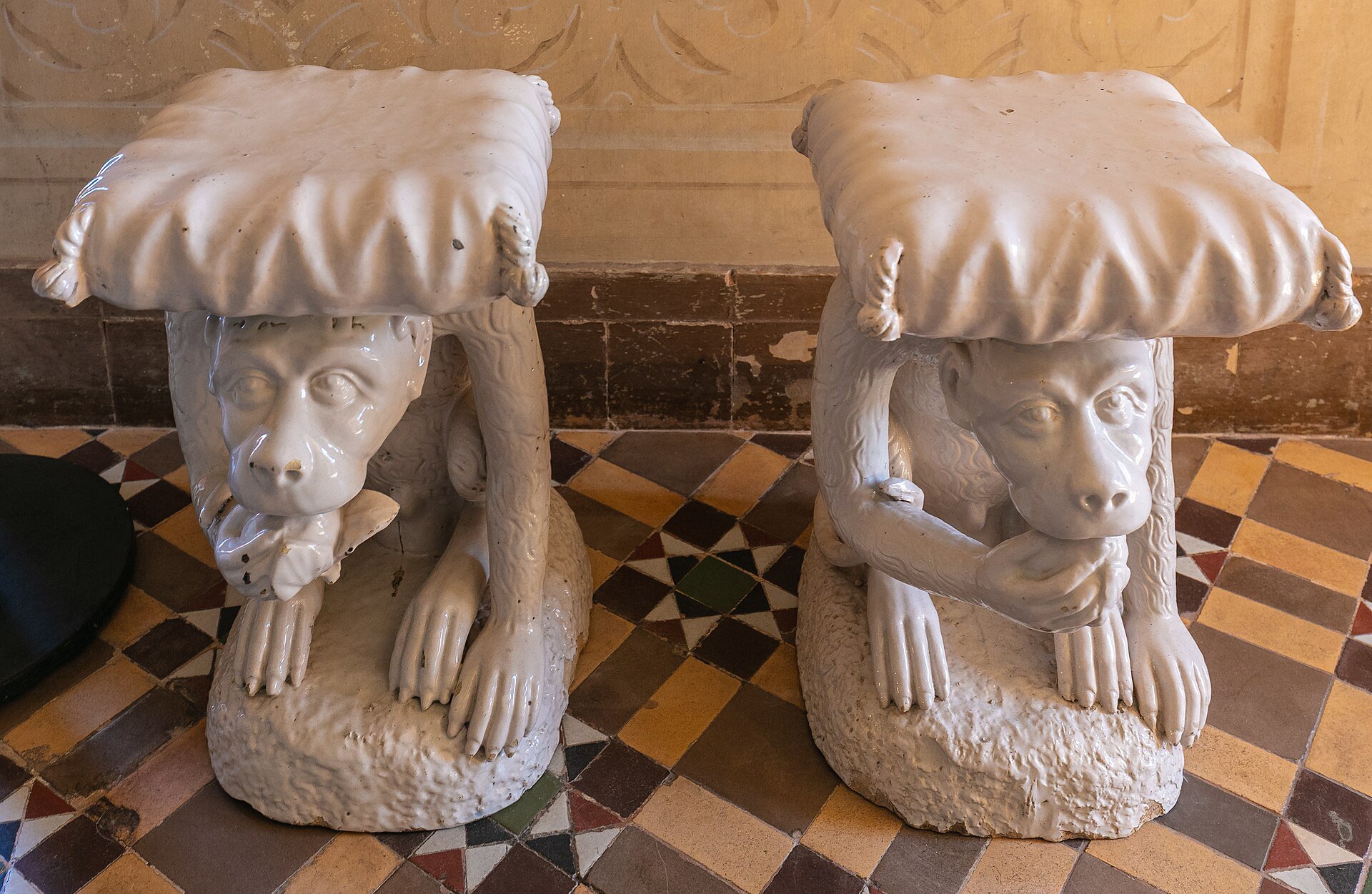 Palácio da Pena in Sintra – Bunt bemaltes Märchenschloss in den Bergen von Sintra.
