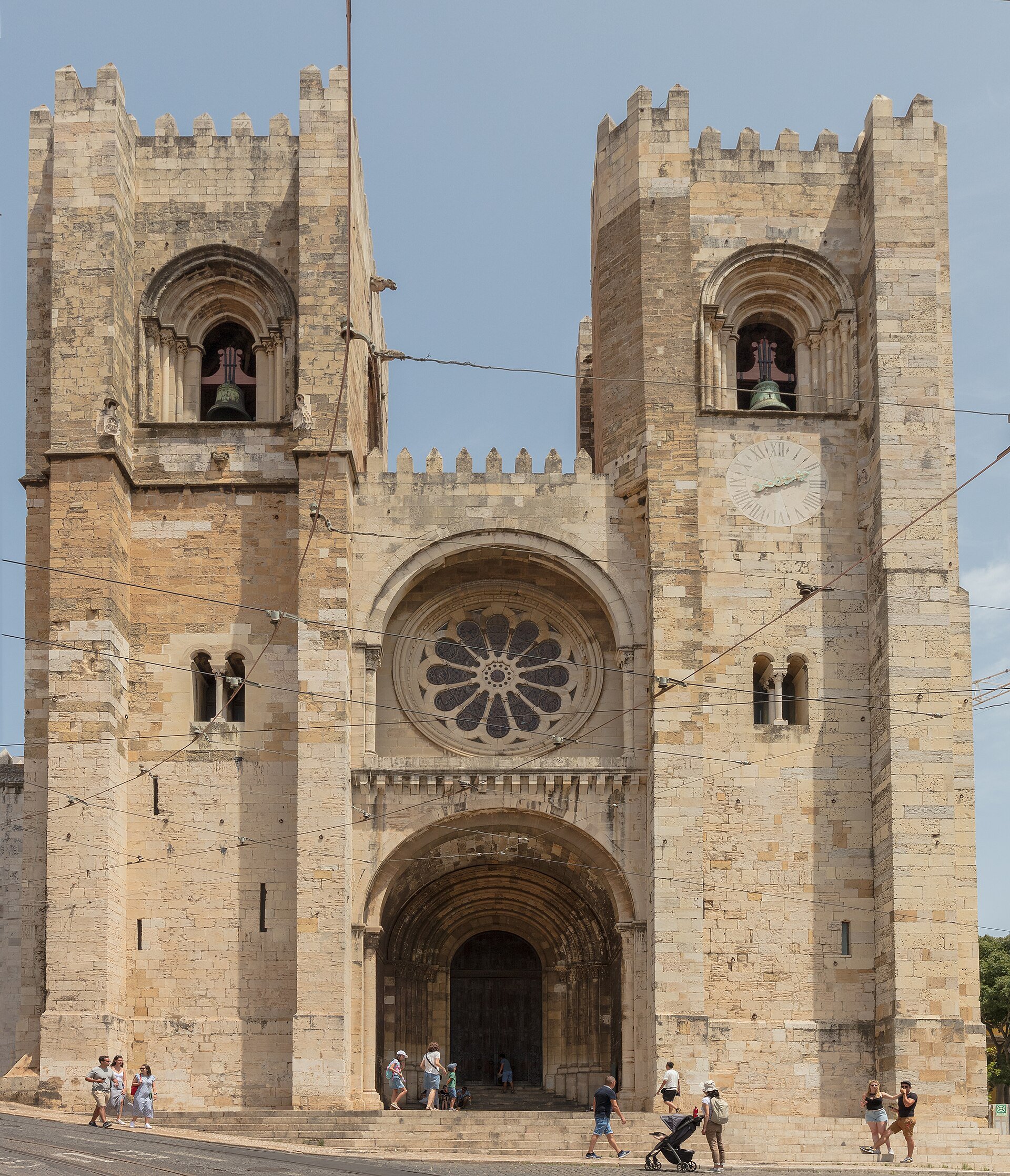 Sé de Lisboa – Wehrhafte Kathedrale aus der Zeit der Reconquista.